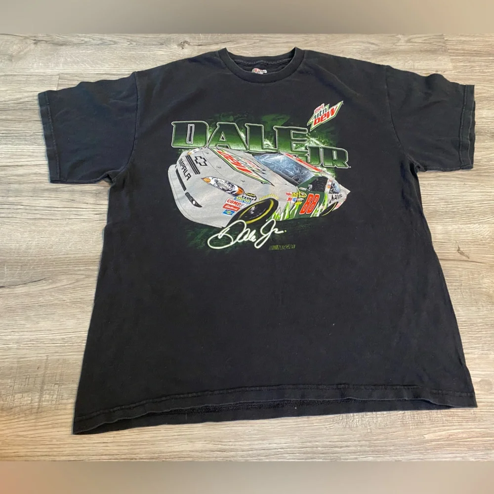 2009 Nascar Dale Jr Mtn Dew Racing Graphic T-Shirt Black Green Men’s Size XL - Picture 1 of 5